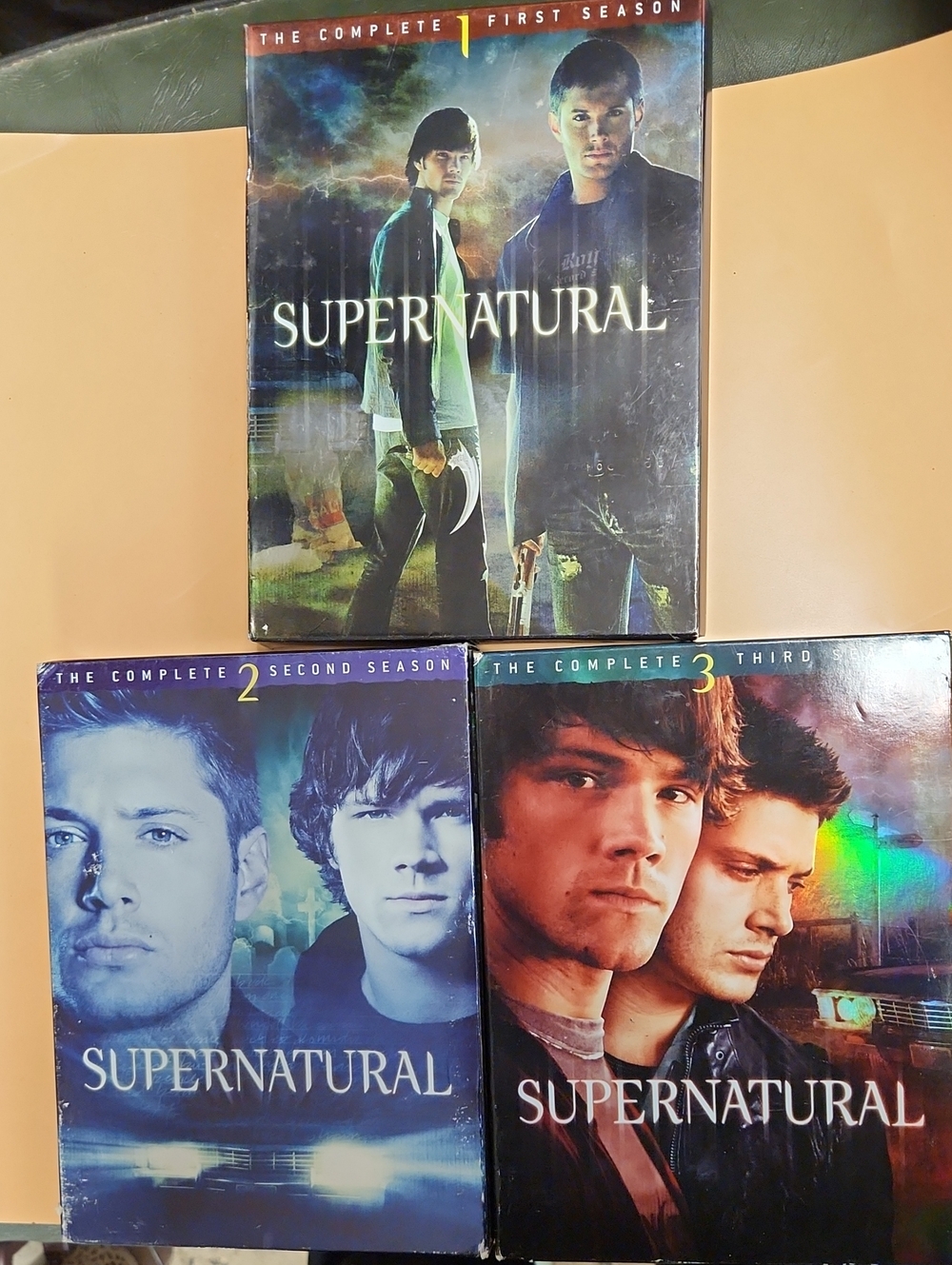 Supernatural Complete Seasons 1-3 DVD Box Set - Black/Blue